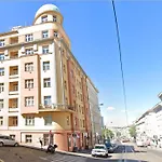 Stylish 1 Bedroom Plus Office At Amazing Location